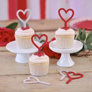 Cupcake Toppers - 6 Stück Holz Herzen