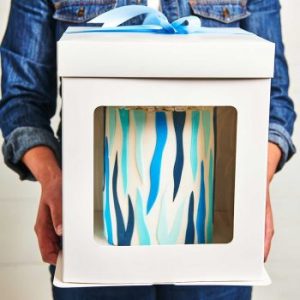 FunCakes Tall Cake Box 30,4 x 30,4 x 34,5 cm - weiß