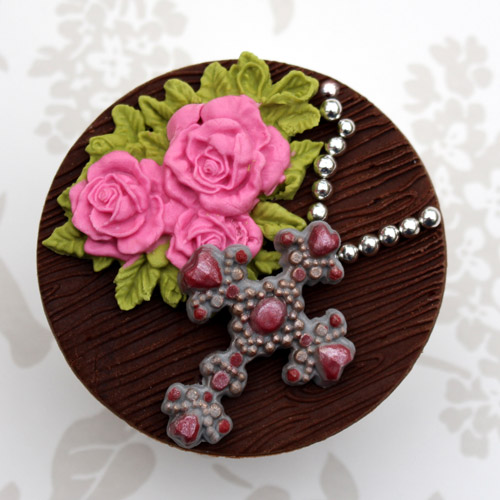 ce0034_katy_sue_beaded-cross2 Katy Sue Mould Beaded Cross/ Ausstecher