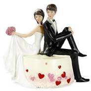 Polyresinfigur Hochzeitspaar auf Torte